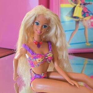 Vintage Barbie Doll  glitter Beach Barbie '90s collectible